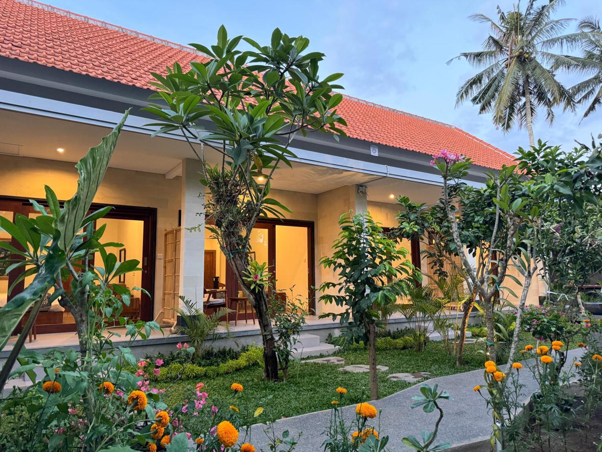 Wisma tamu Puri Teduh *